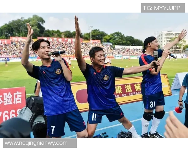 全员足球明星合照头像展现团队精神与友谊的完美瞬间 全员足球明星合照头像展现团队精神与友谊的完美瞬间