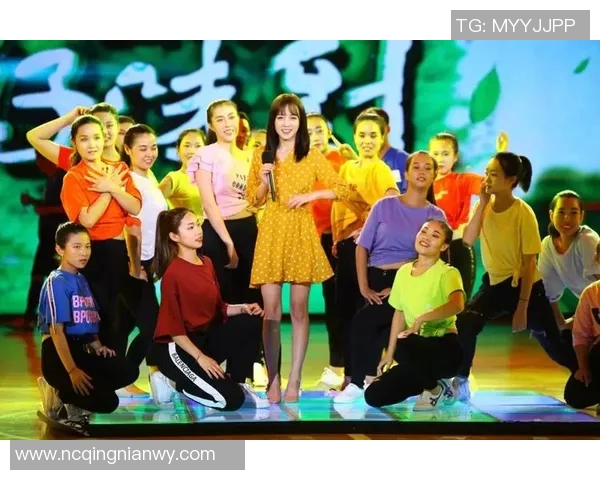 央视评论新疆足球明星展现拼搏精神与家乡情怀的双重魅力 央视评论新疆足球明星展现拼搏精神与家乡情怀的双重魅力