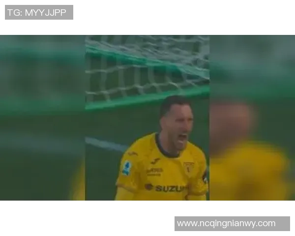 越南足球明星在大学赛场展现风采与激情的精彩瞬间