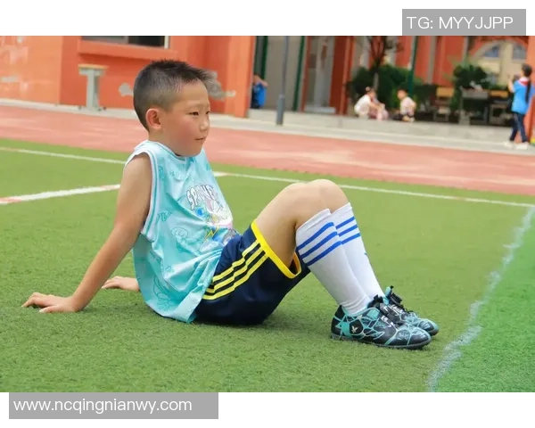 足球明星子女成长瞬间剪辑展示他们的才华与梦想 足球明星子女成长瞬间剪辑展示他们的才华与梦想