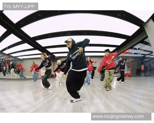 街舞专题：聚焦上海街舞队的配合